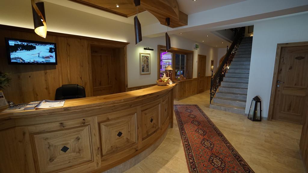 Hotel Andrea 3 Герлос Экстерьер фото