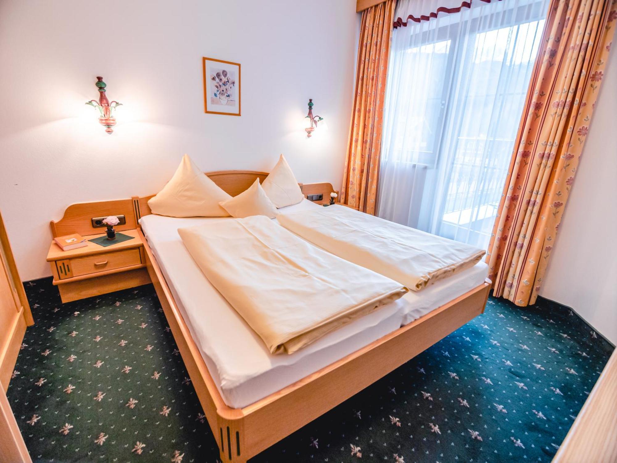 Hotel Andrea 3 Герлос Номер фото